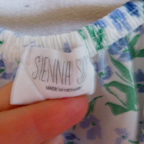 So cute! Sienna Sky Small Top Peasant Smocked with Tie Front - Picture 4 of 5